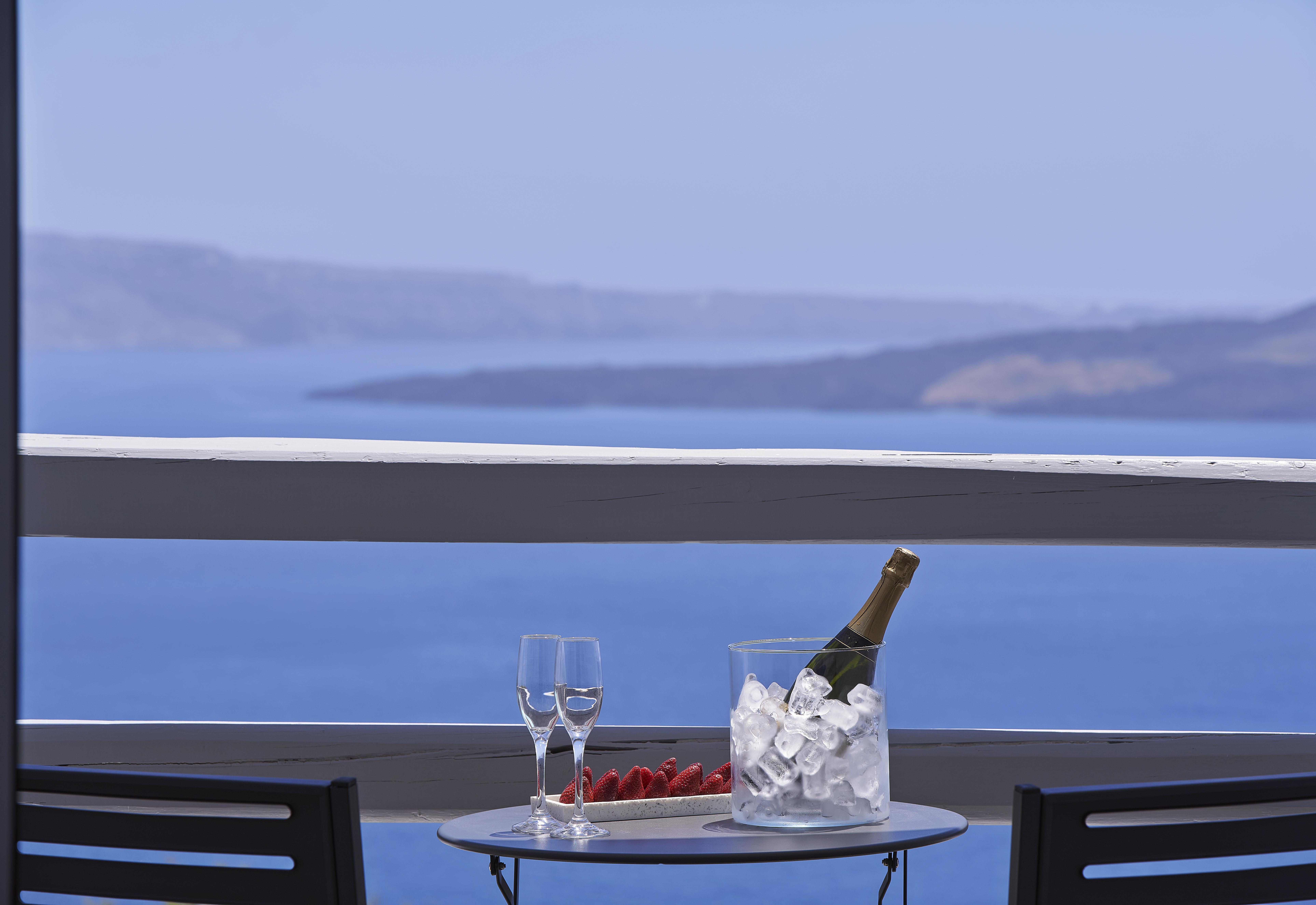 Mr And Mrs White Oia - Santorini Hotel Exterior foto
