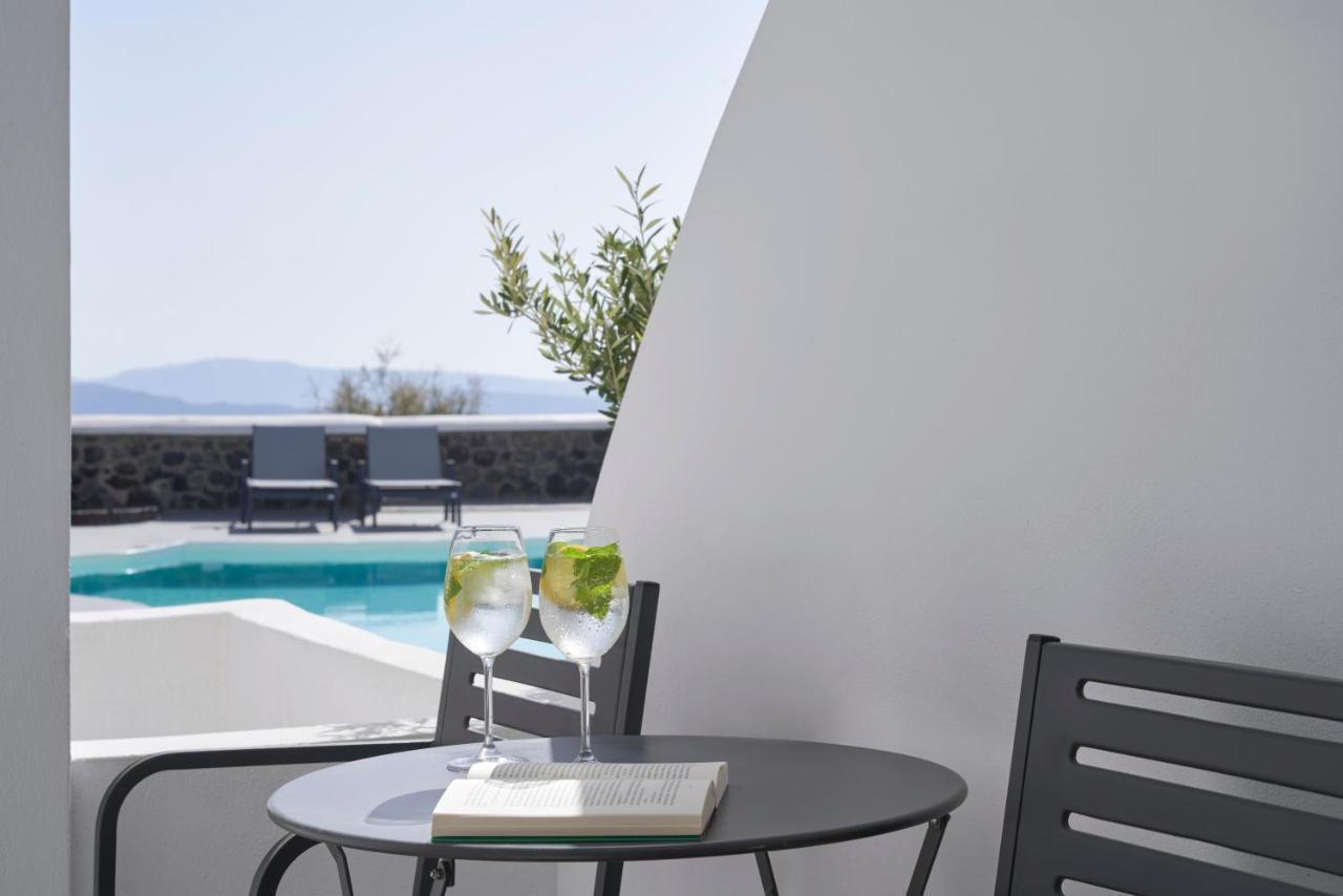 Mr And Mrs White Oia - Santorini Hotel Exterior foto
